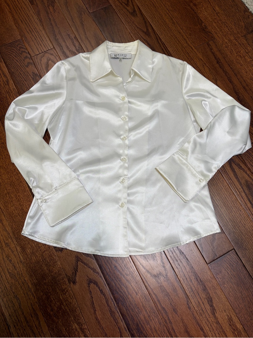 Kasper Women's Ivory Satin Button-Down Shirt